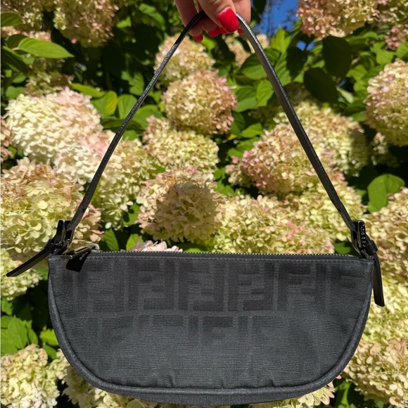 Vintage Fendi Black Pouchette Bag - Picture 1 of 2